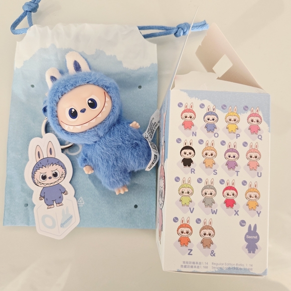 Pin For Love Labubu Letter O 🔥 - Picture 6 of 7